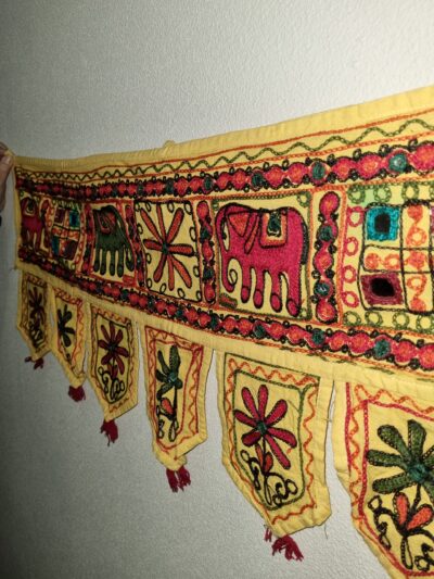 Banderin Diseño India - VB004