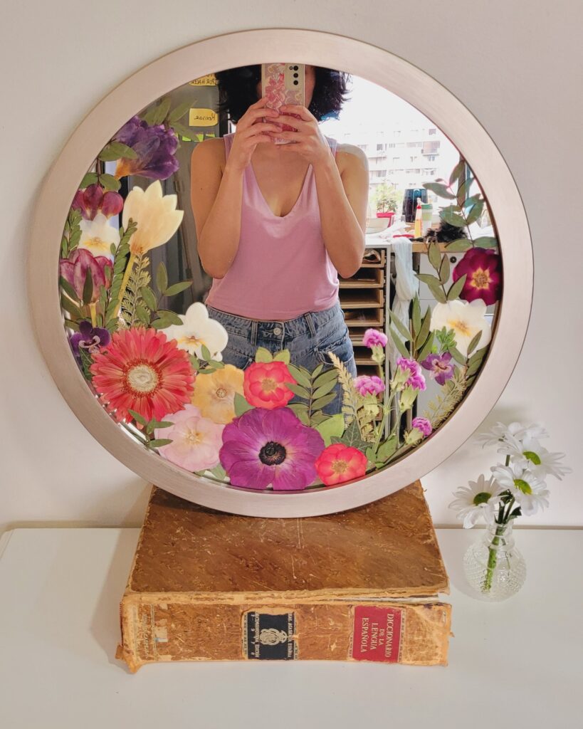 Taller Especial • Espejo con flores • 20 Dic - Imagen 14