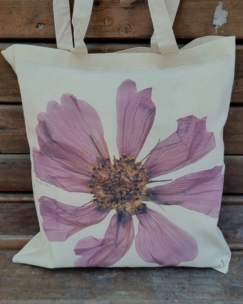 Taller • Bordar tu Totebag Floral - Imagen 5
