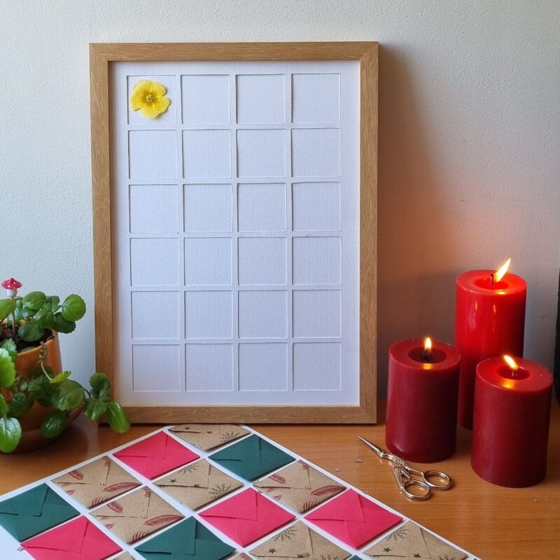 Manualidad • Cuadro de Cuadrados • 40x30 cm - Imagen 3
