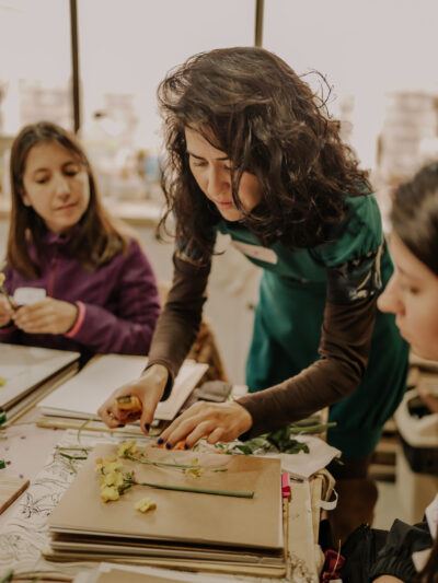 Taller • Prensar Flores • Stgo